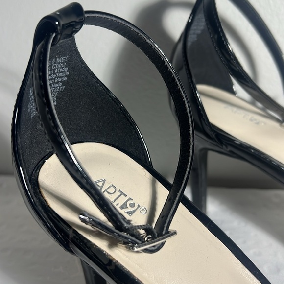 Apt 9 black high heels size 9.5 - Picture 3 of 8